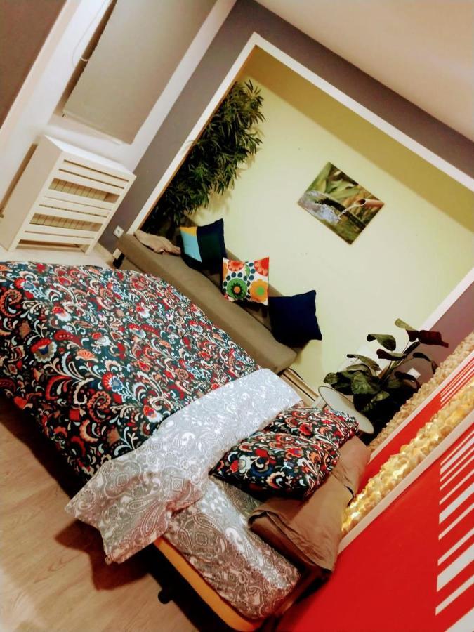 Parsa Homstay Madrid Dış mekan fotoğraf